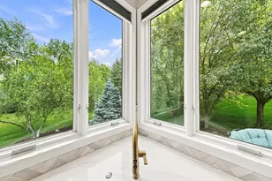 6865 Sapphire Ln, Chanhassen, MN 55317 - Photo 24
