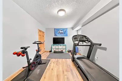 6865 Sapphire Lane, Chanhassen, MN 55317 - Photo 46