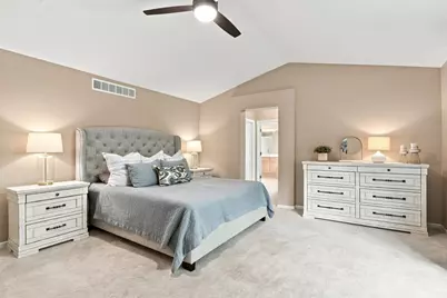 6865 Sapphire Lane, Chanhassen, MN 55317 - Photo 34