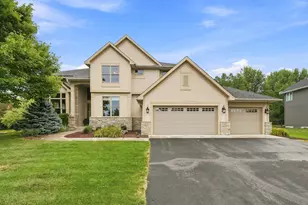 6865 Sapphire Ln, Chanhassen, MN 55317 - Photo 1