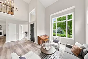 6865 Sapphire Ln, Chanhassen, MN 55317 - Photo 8