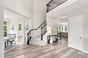 6865 Sapphire Ln, Chanhassen, MN 55317 - Photo 4