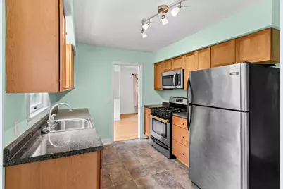 1081 Hubbard Avenue, Saint Paul, MN 55104 - Photo 12