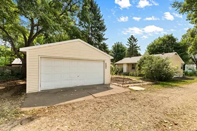 1081 Hubbard Avenue, Saint Paul, MN 55104 - Photo 28