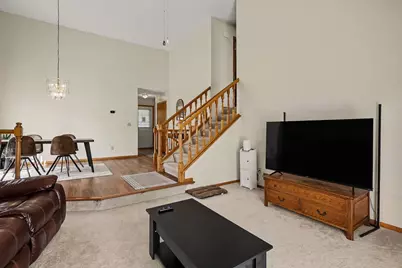 1207 Dakota Street S, Shakopee, MN 55379 - Photo 6