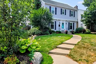 1820 Montreal Ave, Saint Paul, MN 55116 - Photo 2