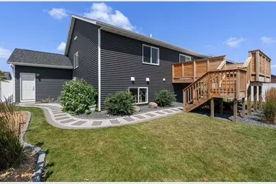 2102 14th Avenue NE, Austin, MN 55912 - Photo 8