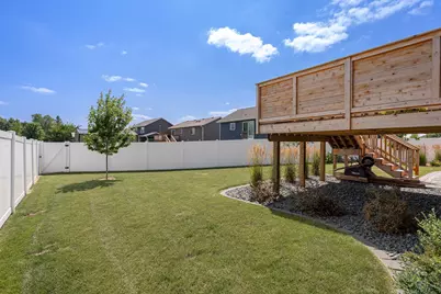 2102 14th Avenue NE, Austin, MN 55912 - Photo 14
