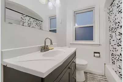 2002 Bush Avenue E, Saint Paul, MN 55119 - Photo 4