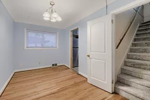 2002 Bush Ave E, Saint Paul, MN 55119 - Photo 18