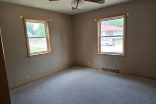 306 E Crawford St, Luverne, MN 56156 - Photo 14