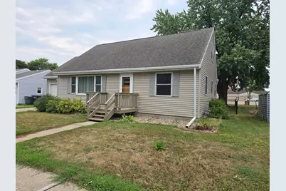 306 E Crawford Street, Luverne, MN 56156 - Photo 1