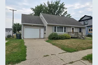 306 E Crawford Street, Luverne, MN 56156 - Photo 2
