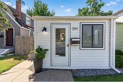 304 11th Avenue S, South Saint Paul, MN 55075 - Photo 6