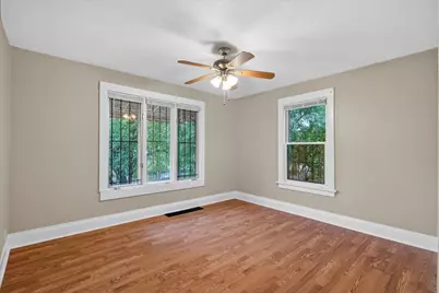 2425 11th Avenue S, Minneapolis, MN 55404 - Photo 12