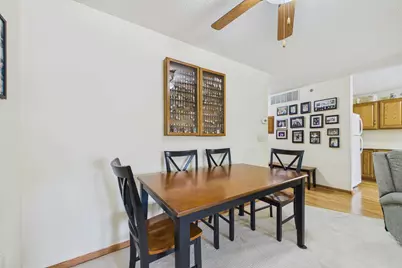 32 11th Avenue S #215, Hopkins, MN 55343 - Photo 6