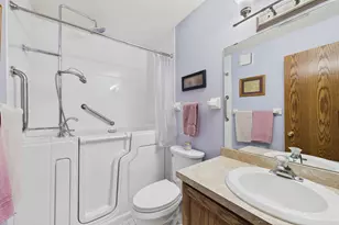 32 11th Ave S, Hopkins, MN 55343 - Photo 16