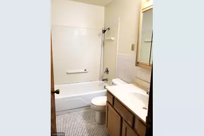 122 Spring Street, River Falls, WI 54022 - Photo 26