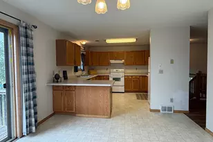 215 Gould Ave NE, Bemidji, MN 56601 - Photo 8
