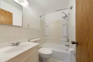 8843 18th Ave S, Bloomington, MN 55425 - Photo 18