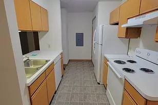 560 Spring St, Somerset, WI 54025 - Photo 6