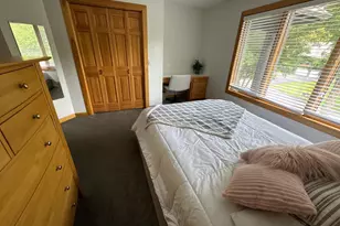 5536 Bristol Ln, Minnetonka, MN 55343 - Photo 10