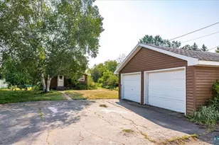105 18th St, Cloquet, MN 55720 - Photo 24