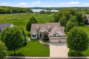 2185 Gallery Ct, Victoria, MN 55386 - Photo 6
