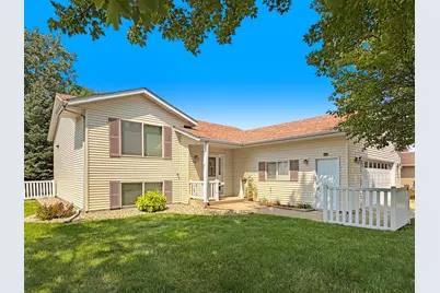 216 Rainbow Drive, Marshall, MN 56258 - Photo 2