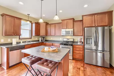 1232 Vernon Drive, Carver, MN 55315 - Photo 10