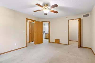 8271 Kimball Drive, Eden Prairie, MN 55347 - Photo 16