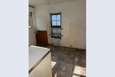 2030 Russell Avenue N, Minneapolis, MN 55411 - Photo 8