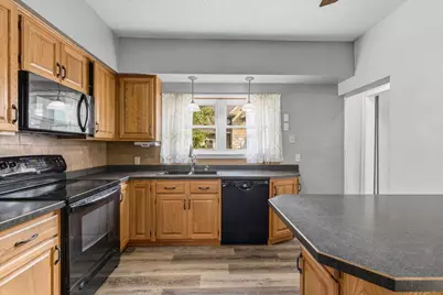 413 8th Street N, Breckenridge, MN 56520 - Photo 6