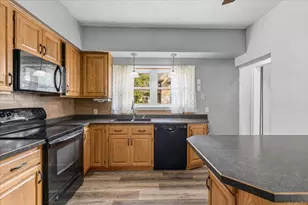 413 8th St N, Breckenridge, MN 56520 - Photo 6
