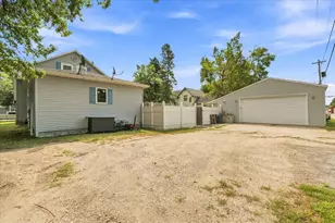 413 8th St N, Breckenridge, MN 56520 - Photo 102