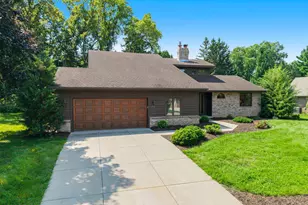 1128 Orchard Cir, Mendota Heights, MN 55118 - Photo 1