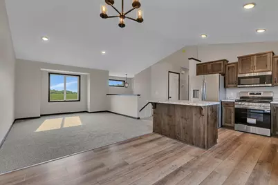801 Prateria, Avon, MN 56310 - Photo 8