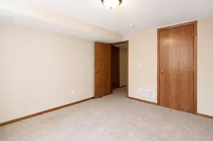 1413 Hemlock Ave, Owatonna, MN 55060 - Photo 24