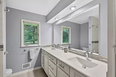 4730 Fairhills Road E, Minnetonka, MN 55345 - Photo 32