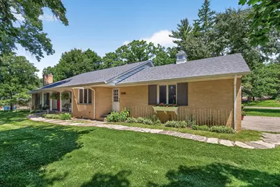 4730 Fairhills Road E, Minnetonka, MN 55345 - Photo 4