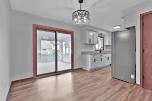 1017 Livingston Ave, West Saint Paul, MN 55118 - Photo 10