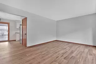 1017 Livingston Ave, West Saint Paul, MN 55118 - Photo 6