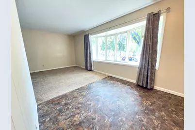 243 Winifred Street E, Saint Paul, MN 55107 - Photo 10