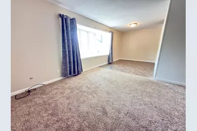 243 Winifred Street E, Saint Paul, MN 55107 - Photo 6