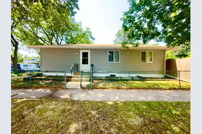 243 Winifred Street E, Saint Paul, MN 55107 - Photo 4