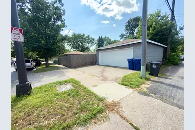 243 Winifred Street E, Saint Paul, MN 55107 - Photo 34