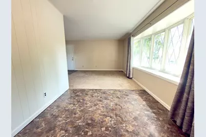 243 Winifred Street E, Saint Paul, MN 55107 - Photo 8