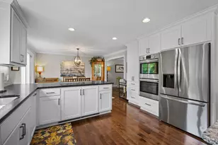 2750 Fountain Lane N, Plymouth, MN 55447 - Photo 14