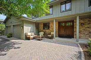 2750 Fountain Lane N, Plymouth, MN 55447 - Photo 2