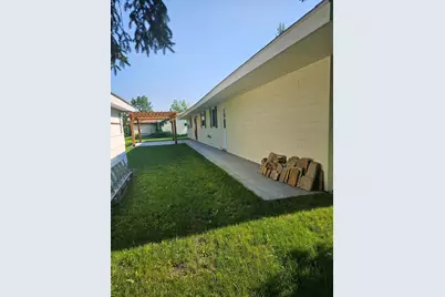 126 Elm Drive, Warroad, MN 56763 - Photo 2